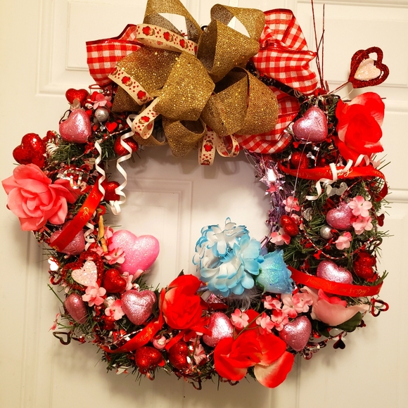 Wreath full of hearts
